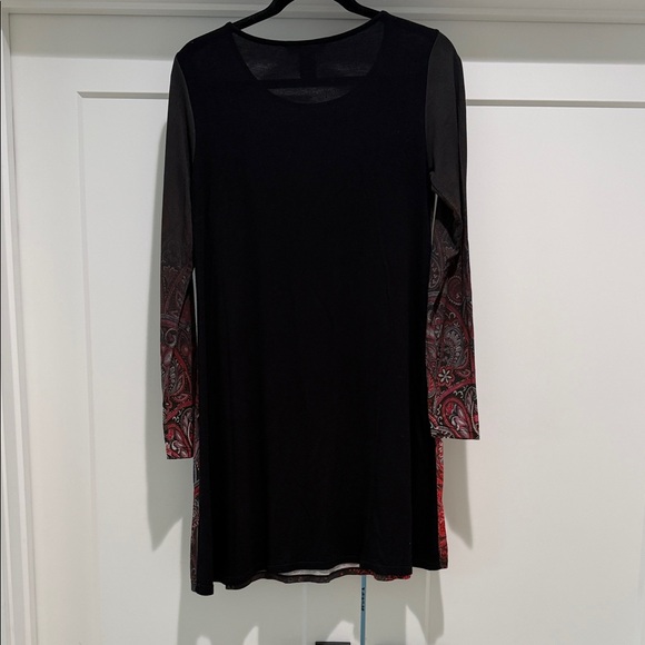 Long Sleeve Red Patterned Women's Dress - Picture 2 of 3